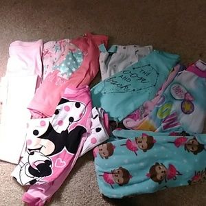 3T lot / bundle of pajamas